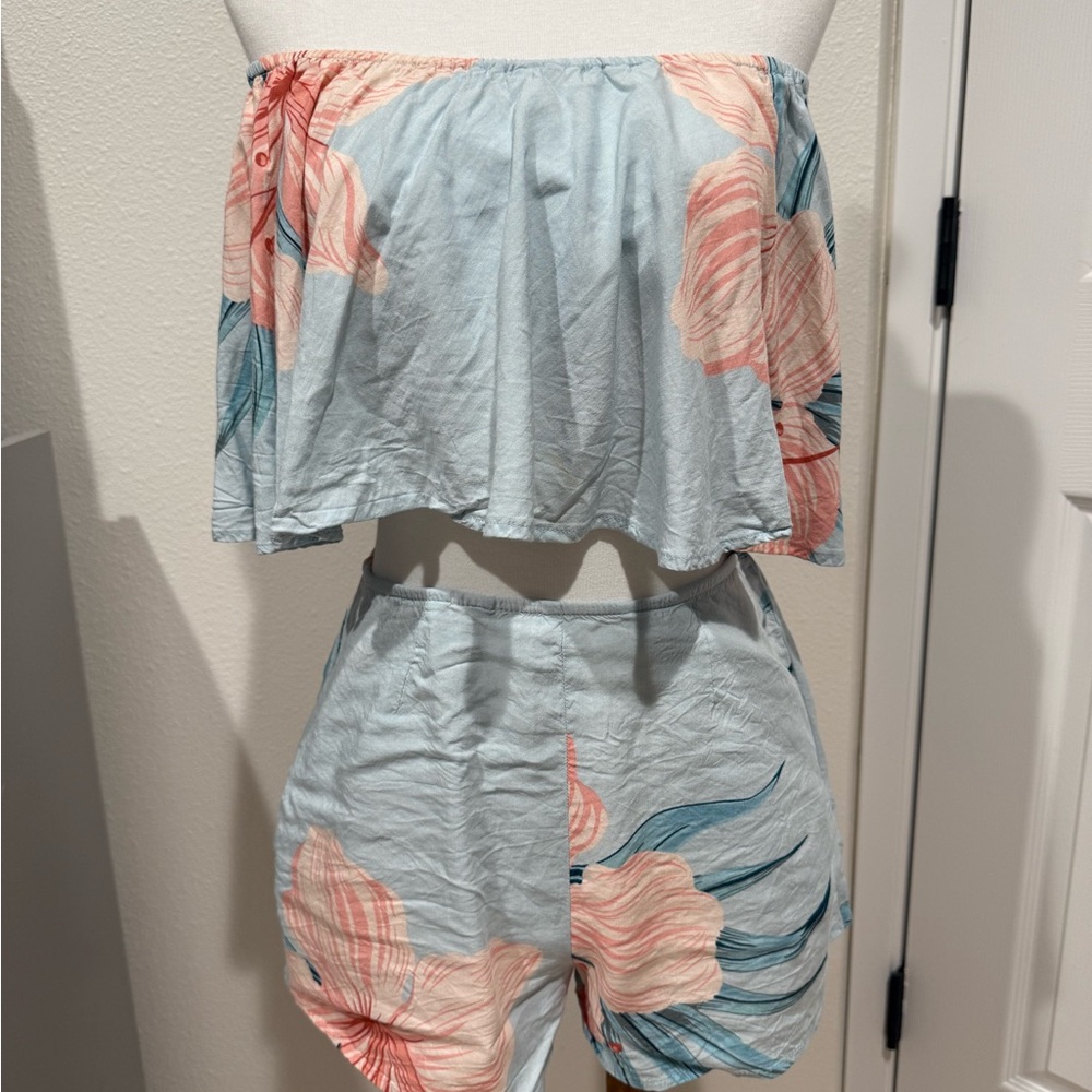Show Me Your MuMu Floral Two-Piece Set - Light Blue and Pink